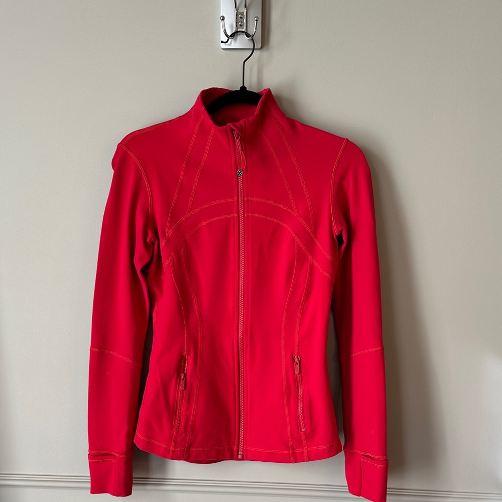 Lululemon Athletica Vibrant Red Berry Jacket/ Small - Picture 2 of 7